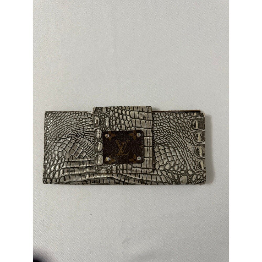UPCYCLED  KEEP IT GYPSY LARGE LUXURY WALLET